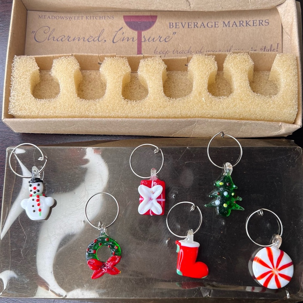 Vintage Glass Lampwork Beverage Markers – Meadowsweet Kitchens Holiday Set (6)